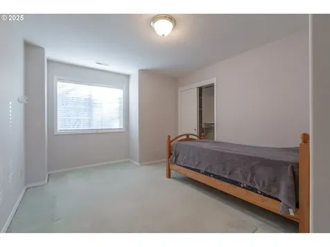18102 SE 39th Street Vancouver WA 98683