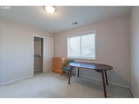 18102 SE 39th Street Vancouver WA 98683