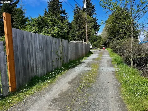344 Radar Road Coos Bay OR 97420
