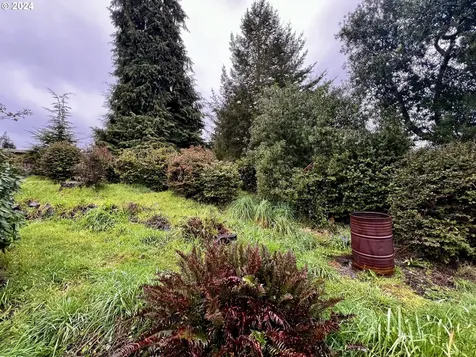 344 Radar Road Coos Bay OR 97420