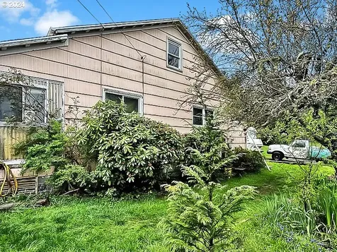 344 Radar Road Coos Bay OR 97420