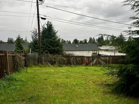 344 Radar Road Coos Bay OR 97420
