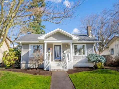 856 Ne 80th Avenue Portland OR 97213