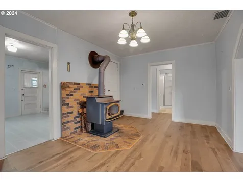 6047 SE Lambert Street Portland OR 97206