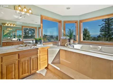 23757 Se Marsha Lane Damascus OR 97089