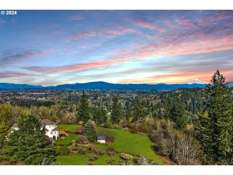 23757 Se Marsha Lane Damascus OR 97089