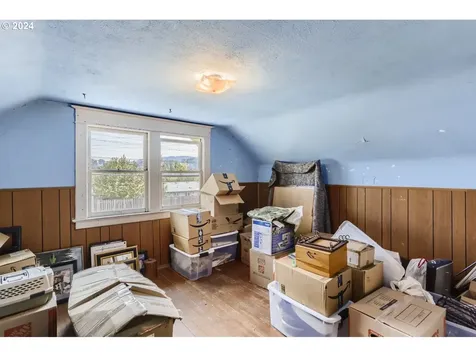 7019 SE 92nd Avenue Portland OR 97266