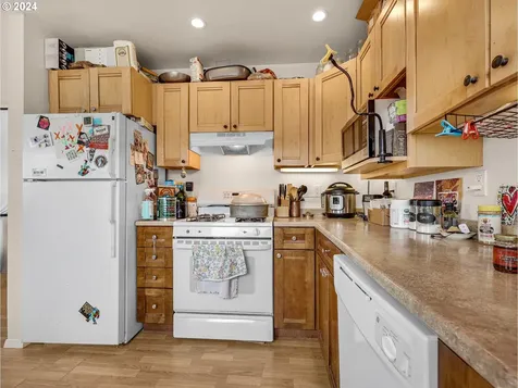 849 1st Avenue Seaside OR 97138
