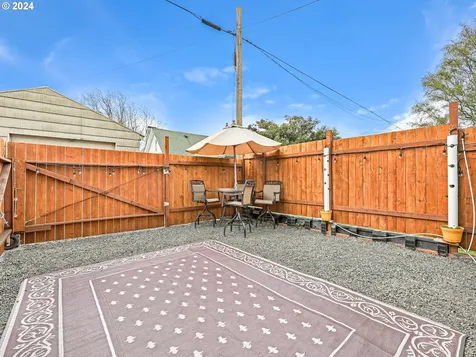 849 1st Avenue Seaside OR 97138