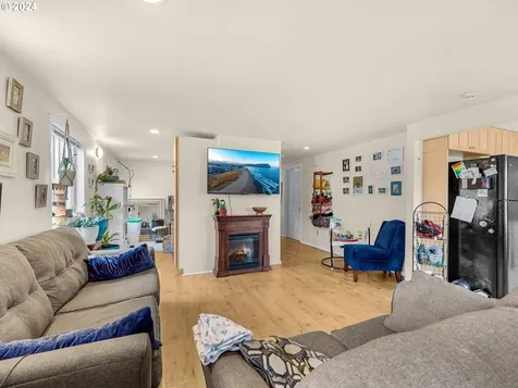 849 1st Avenue Seaside OR 97138