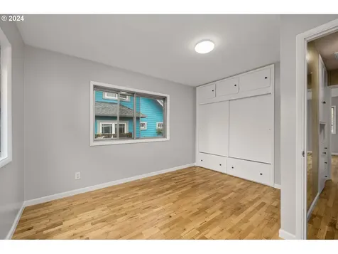 4321 SE 44th Avenue Portland OR 97206