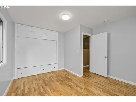 4321 SE 44th Avenue Portland OR 97206