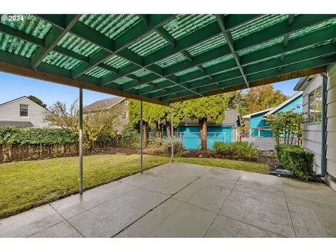 4321 SE 44th Avenue Portland OR 97206