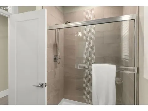 12323 Nw Glenover Lane Portland OR 97229