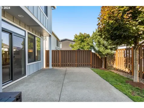 12323 Nw Glenover Lane Portland OR 97229