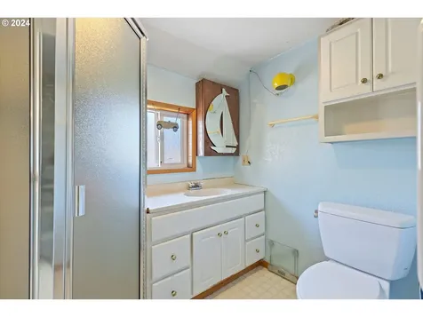 3770 NE 12th Street Otis OR 97368