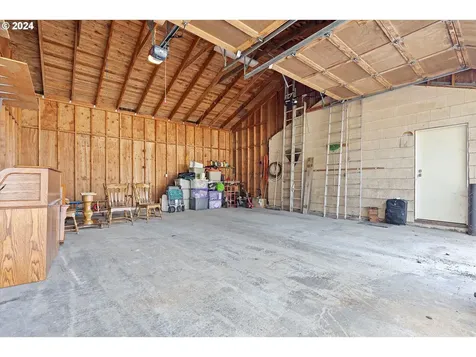 3770 NE 12th Street Otis OR 97368