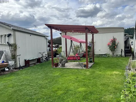 13900 SE Highway 212 Clackamas OR 97015