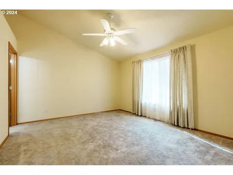 38786 Sawyer Street Sandy OR 97055