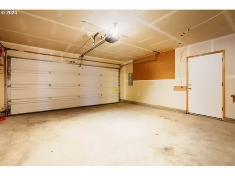 38786 Sawyer Street Sandy OR 97055
