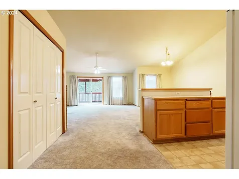 38786 Sawyer Street Sandy OR 97055