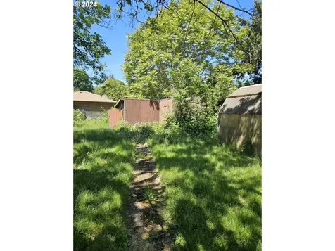 2641 Se 168th Avenue Portland OR 97236