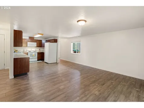 930 Echo Hollow Road Eugene OR 97402