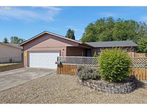 930 Echo Hollow Road Eugene OR 97402