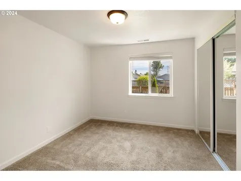 930 Echo Hollow Road Eugene OR 97402