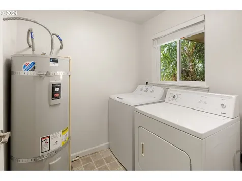 930 Echo Hollow Road Eugene OR 97402