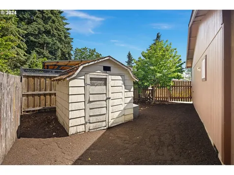 930 Echo Hollow Road Eugene OR 97402