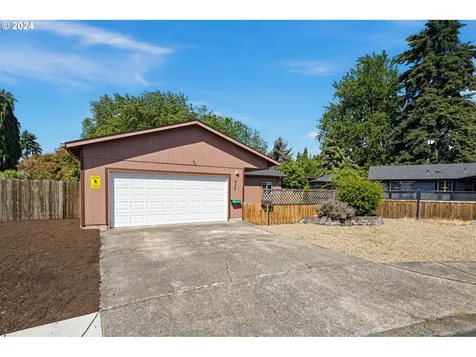 930 Echo Hollow Road Eugene OR 97402