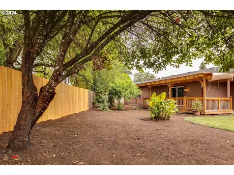 930 Echo Hollow Road Eugene OR 97402