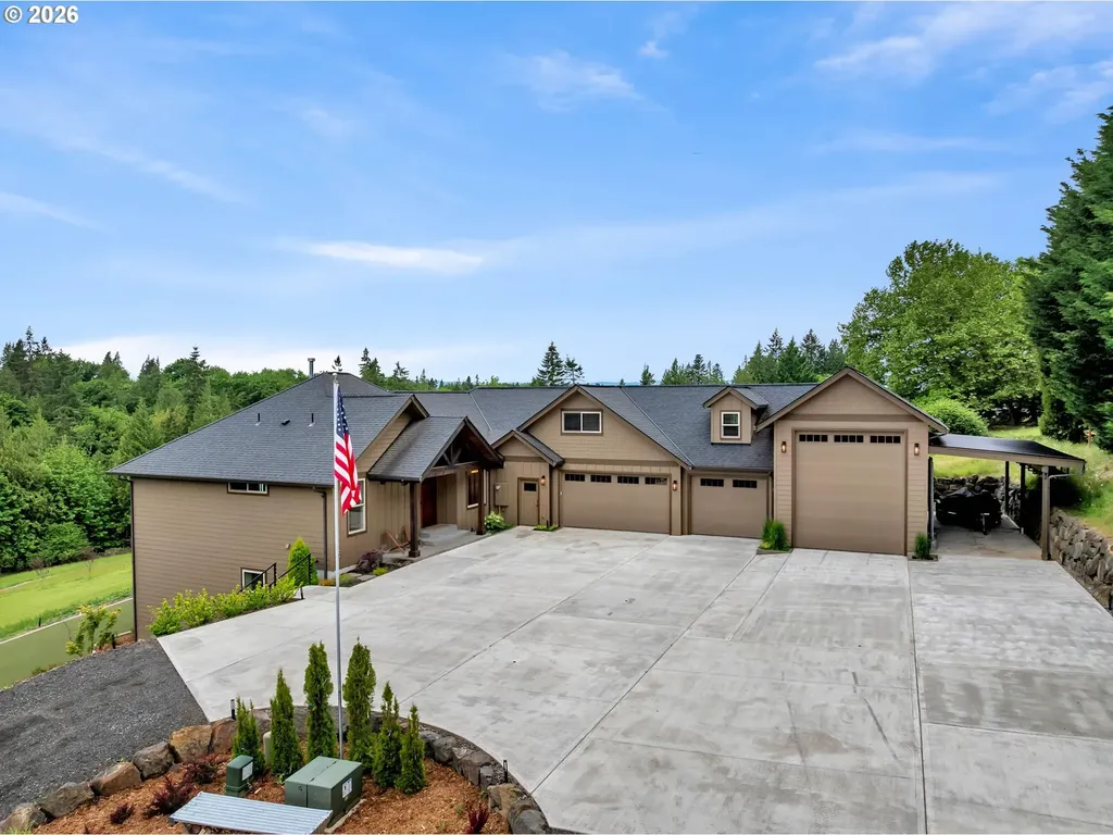 2545 S Demaris Place Ridgefield WA 98642