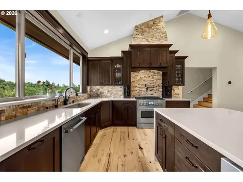 2545 S Demaris Place Ridgefield WA 98642