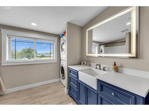 2545 S Demaris Place Ridgefield WA 98642