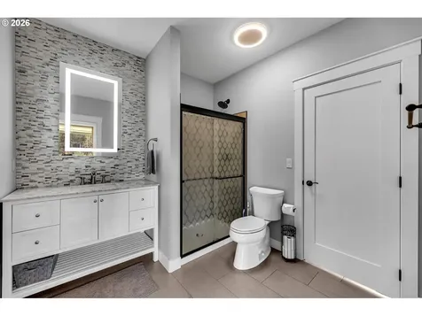 2545 S Demaris Place Ridgefield WA 98642