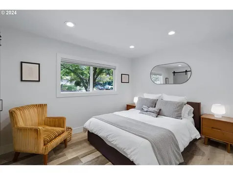 6472 Sw Dawn Street Lake Oswego OR 97035