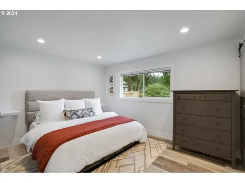 6472 Sw Dawn Street Lake Oswego OR 97035