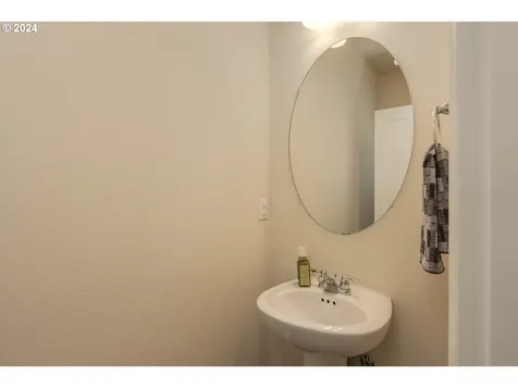 12961 SE 156th Avenue Happy Valley OR 97086
