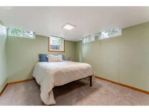 5905 Ne 37th Avenue Portland OR 97211