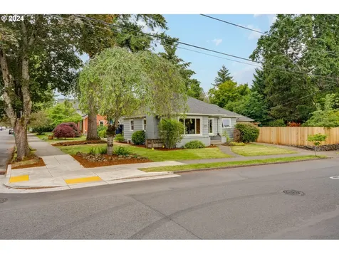 5905 Ne 37th Avenue Portland OR 97211
