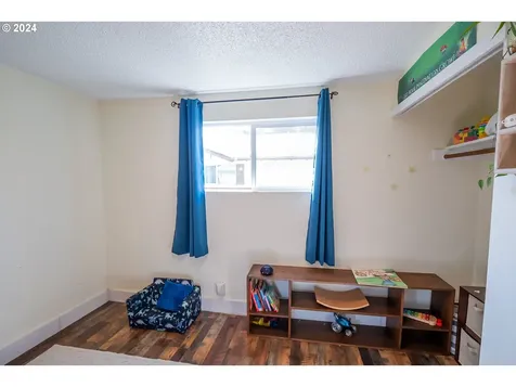 3880 Greenwood Street Eugene OR 97404