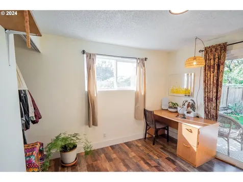 3880 Greenwood Street Eugene OR 97404