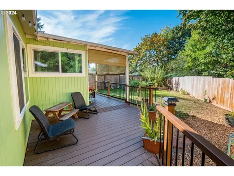 3880 Greenwood Street Eugene OR 97404