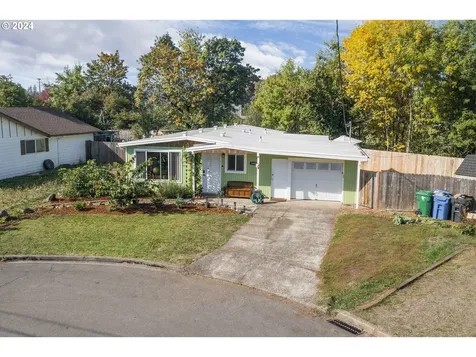 3880 Greenwood Street Eugene OR 97404