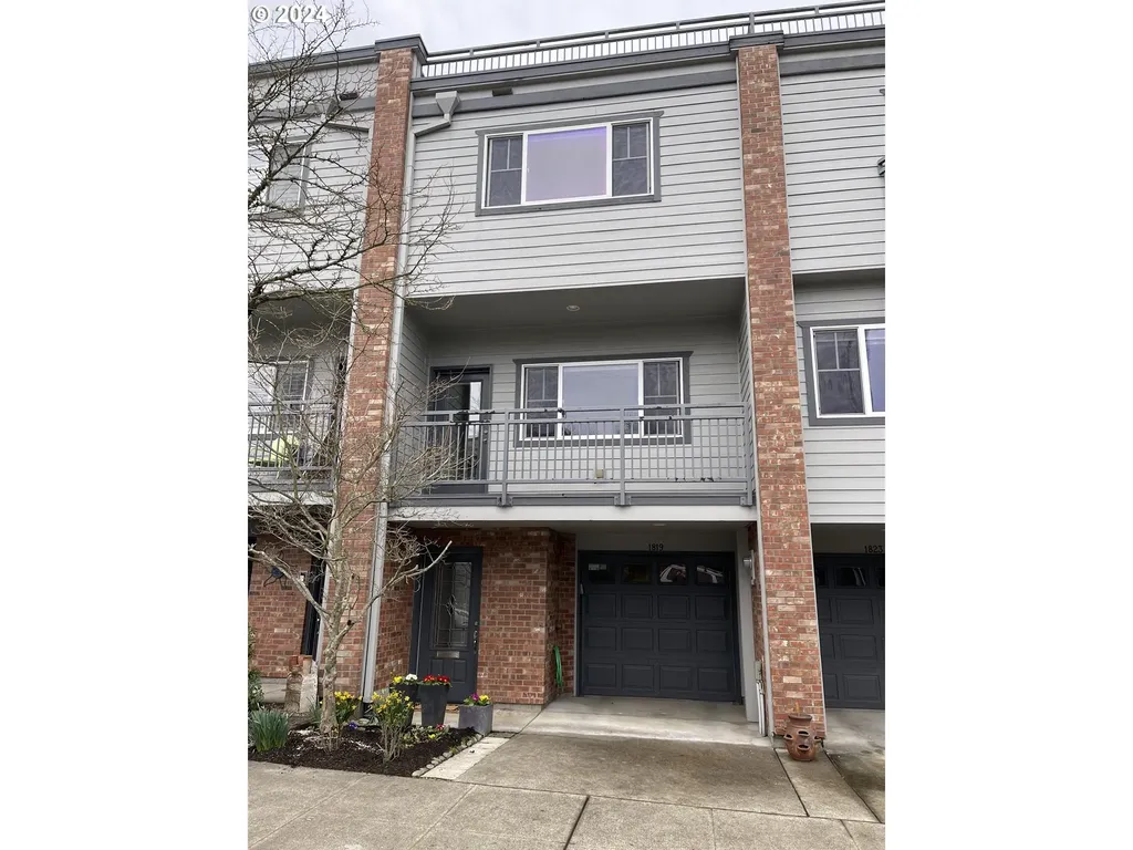 1819 Nw 27th Avenue Portland OR 97210