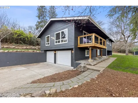 768 Fern Place Hood River OR 97031