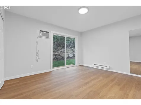 768 Fern Place Hood River OR 97031