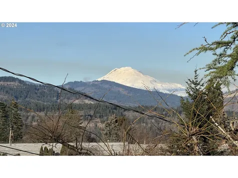 768 Fern Place Hood River OR 97031